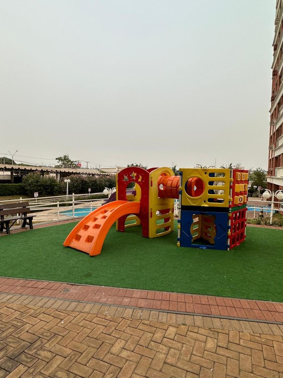 Apartamento Climatizado, 3 Quartos C Suite Garden Cuiabá Exterior foto